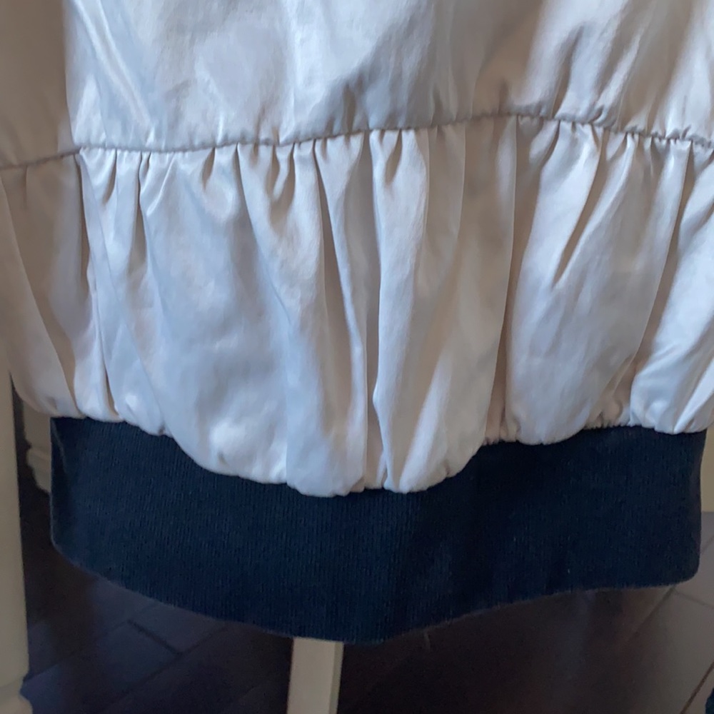 Blazer - Picture 6 of 7